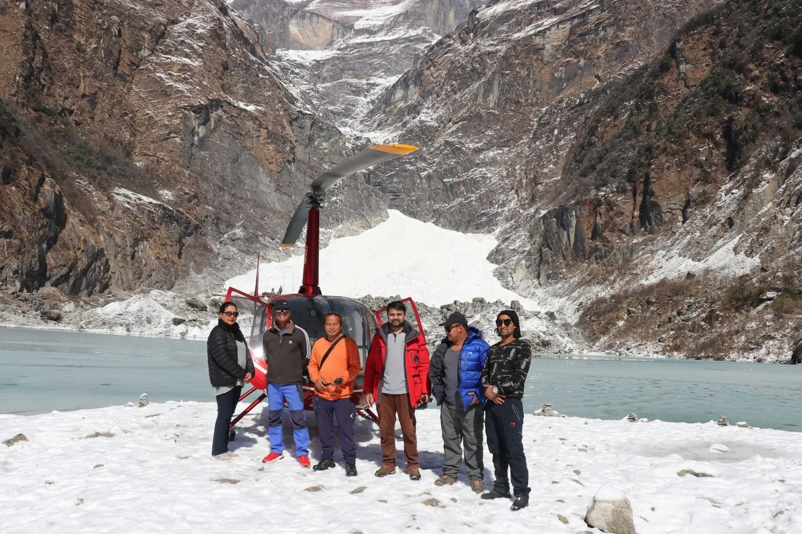 Kapuche Helicopter Landing Tour